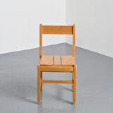 Pair of pine chairs, Maison Regain, France, circa 1970
