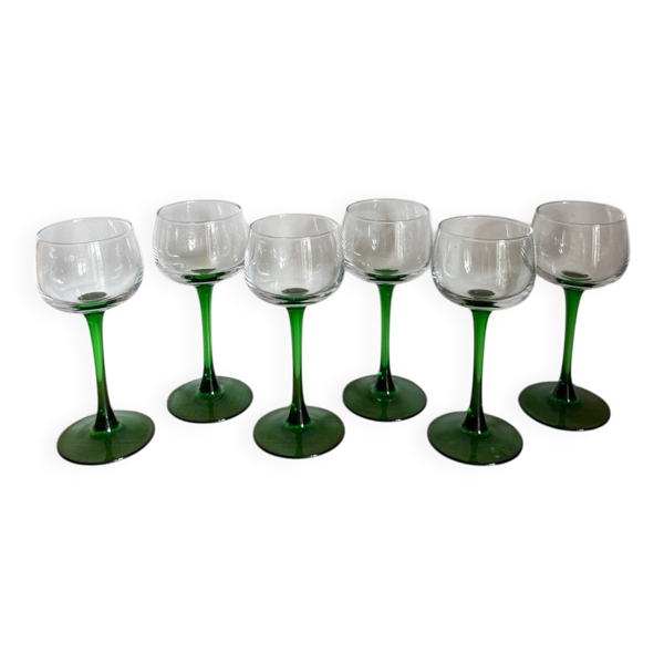 6 verres à pied