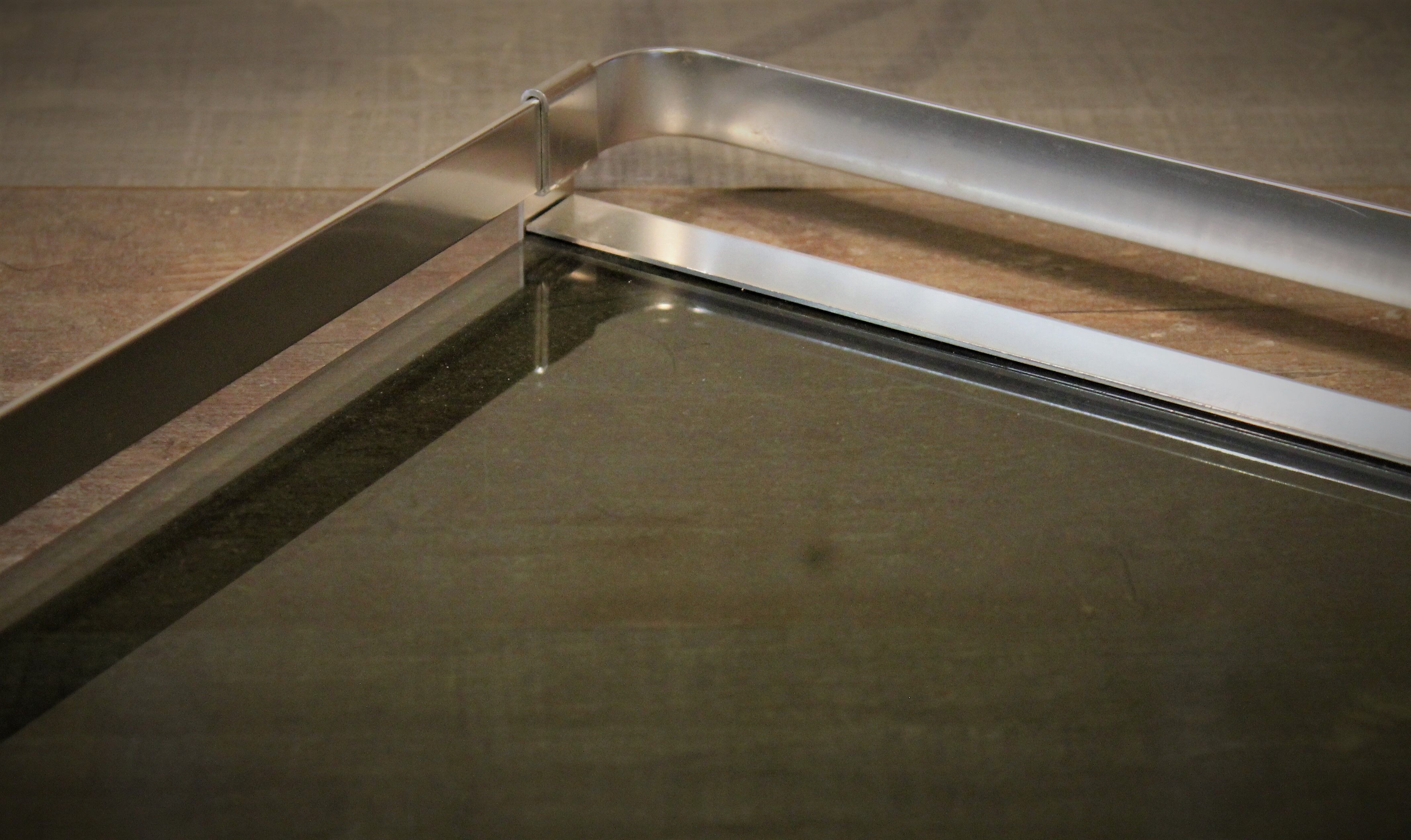 Metal plate & design glass Italian 1970