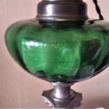 Oil lamp and its lampshade