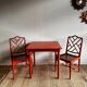 Table en bois imitant le bambou
