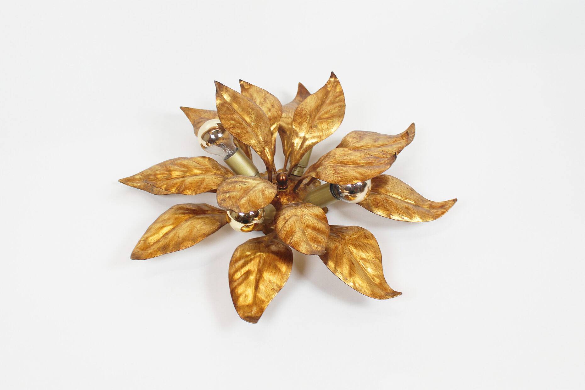 Magnifique plafonnier floral doré de Hans Kogl