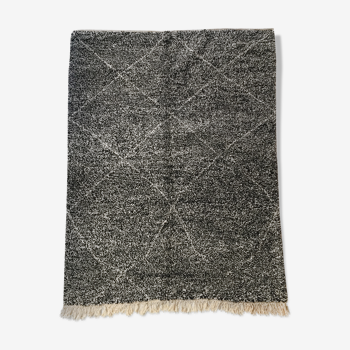 Tapis berbère marocain Beni Ouarain gris et écru chiné 276x206cm