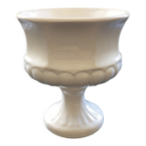 White Médicis style vase