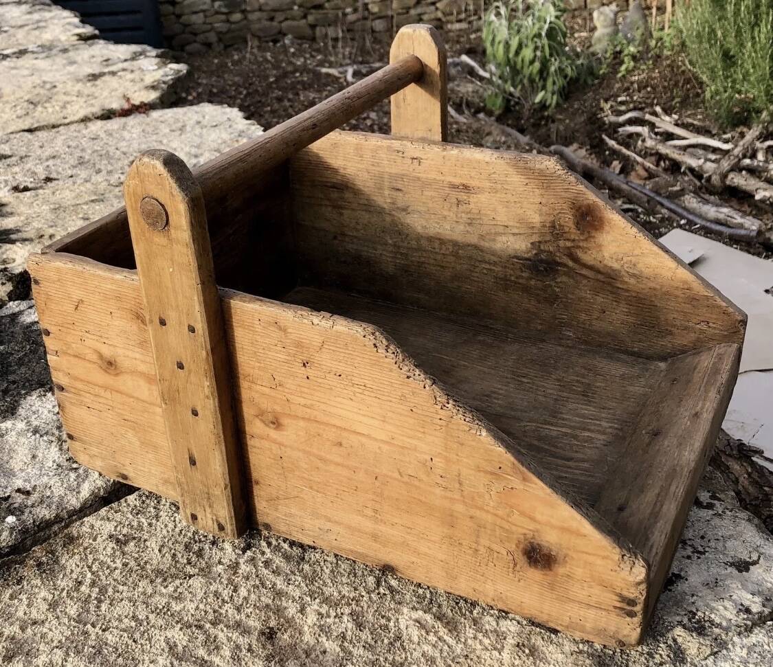 Old wooden basket market gardener florist Savoie chalet
