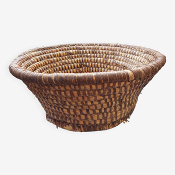 Seagrass bread basket early 20th century 53 cm