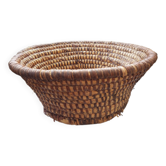 Seagrass bread basket early 20th century 53 cm