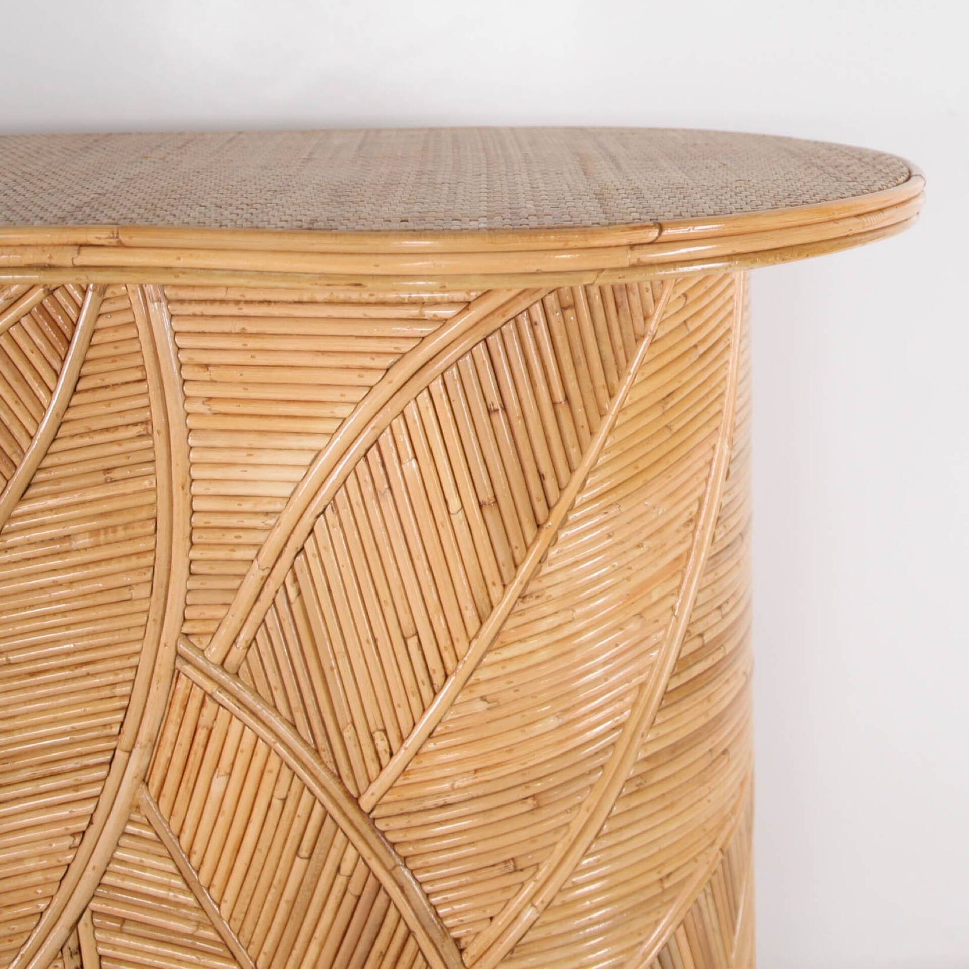 Rattan "leaves" console