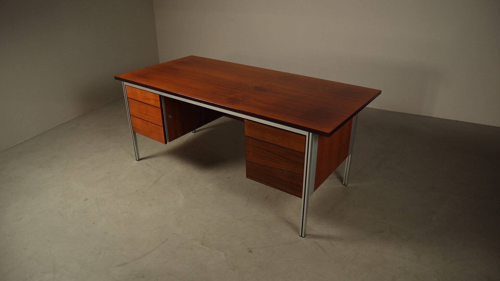 Executive desk by ORA Acciaio, produced in Italy during the 1970s.
