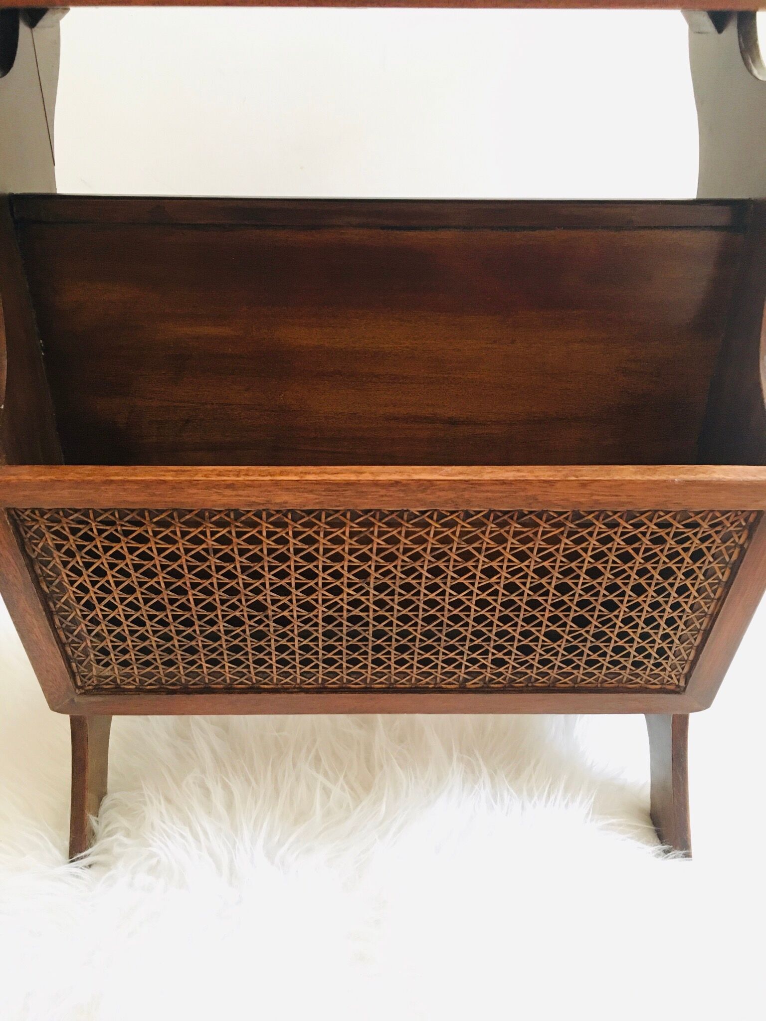 Magazine holder with tablet and canning