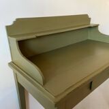 Green wooden dressing table