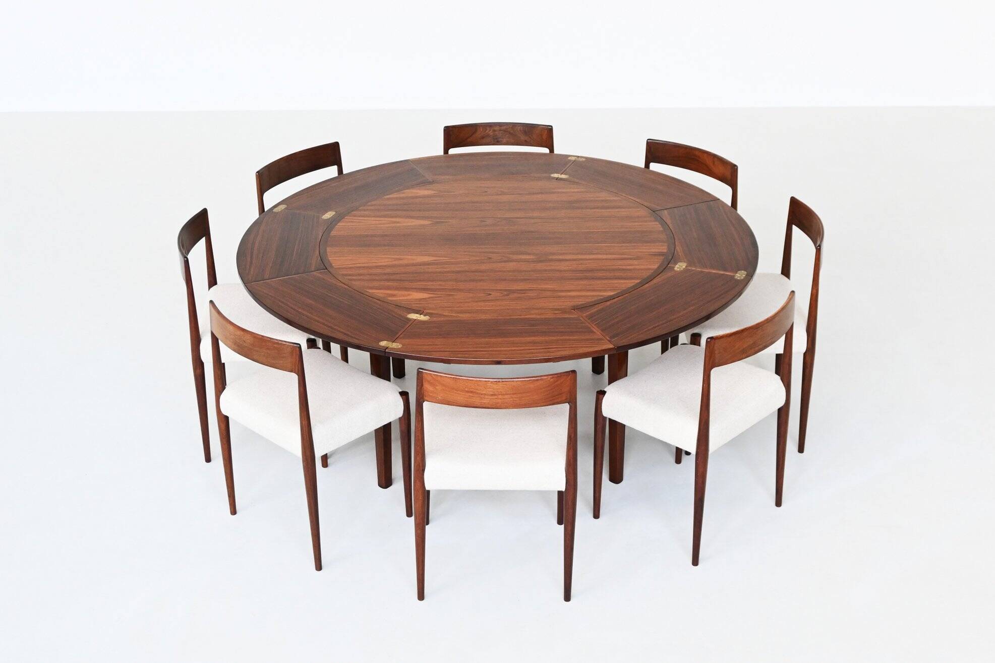 Dyrlund Lotus Flip Flap dining table in rosewood Denmark 1960