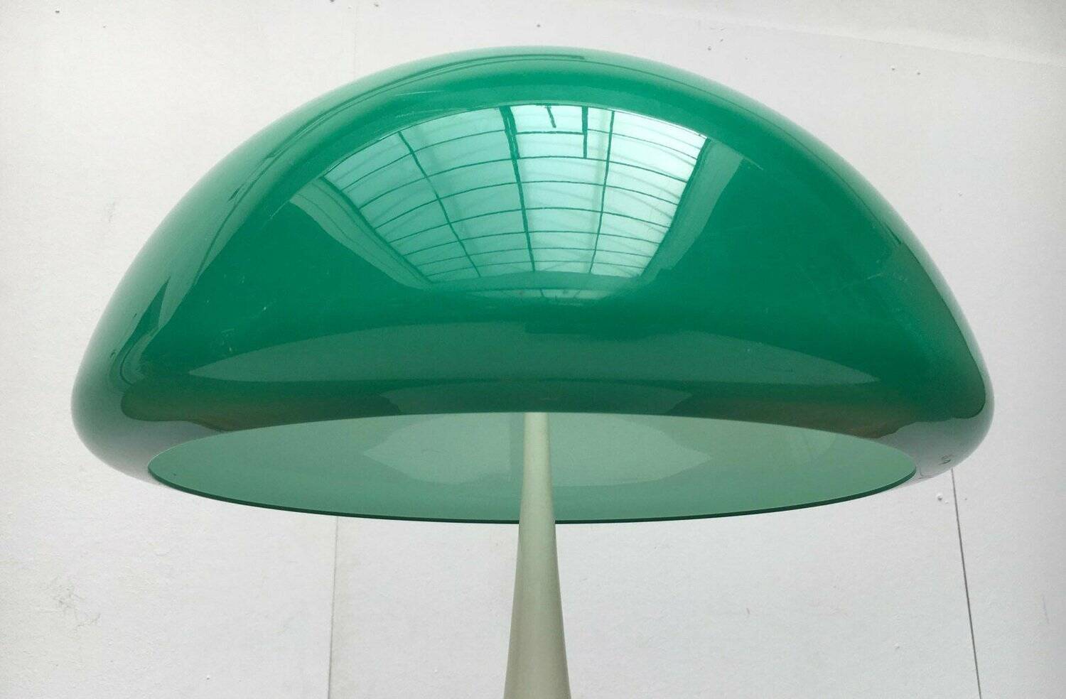 Mid-century green Italian table lamp Toledo by Luigi Massoni for Guzzini, 1960s.