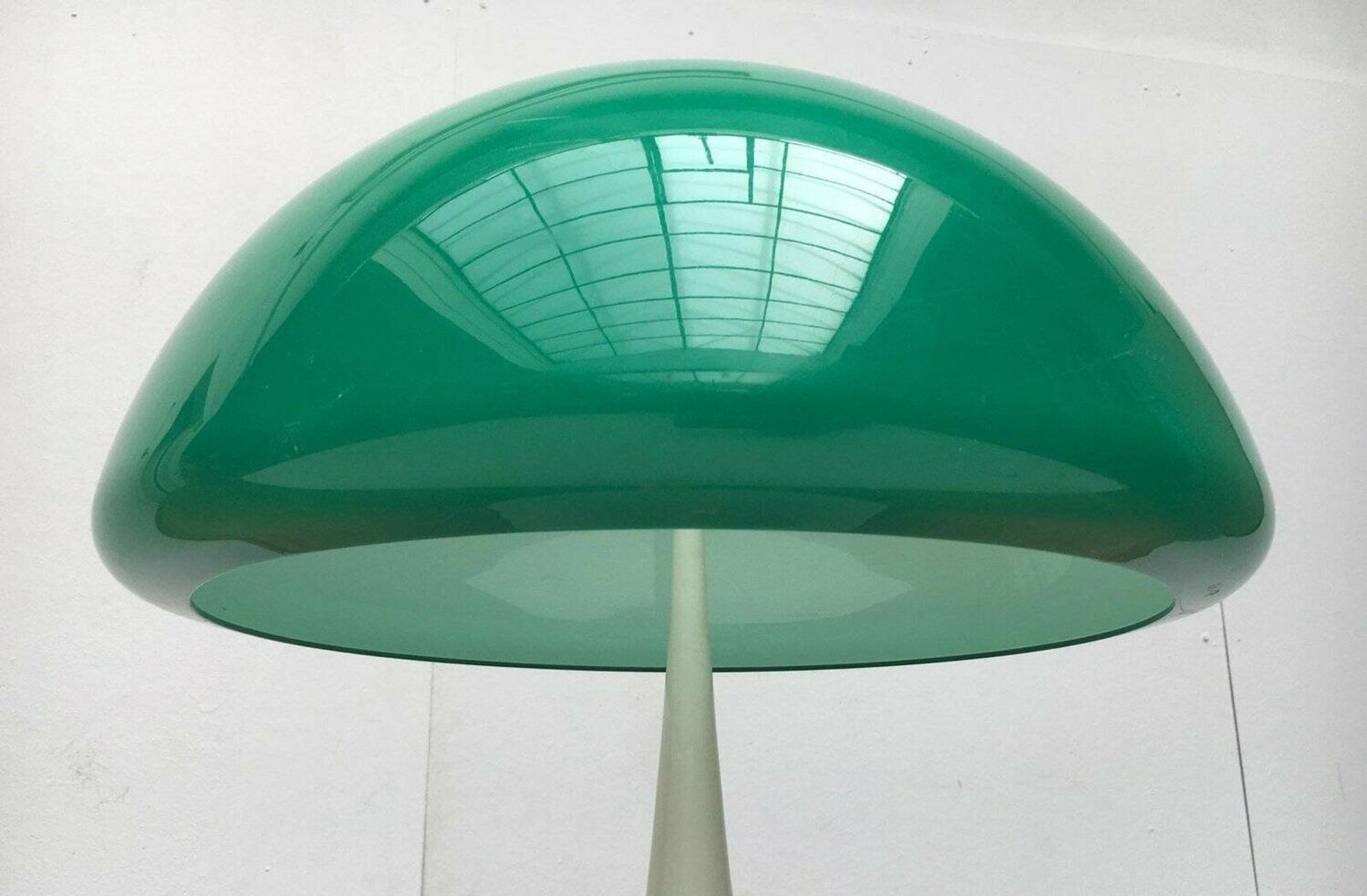 Mid-century green Italian table lamp Toledo by Luigi Massoni for Guzzini, 1960s.