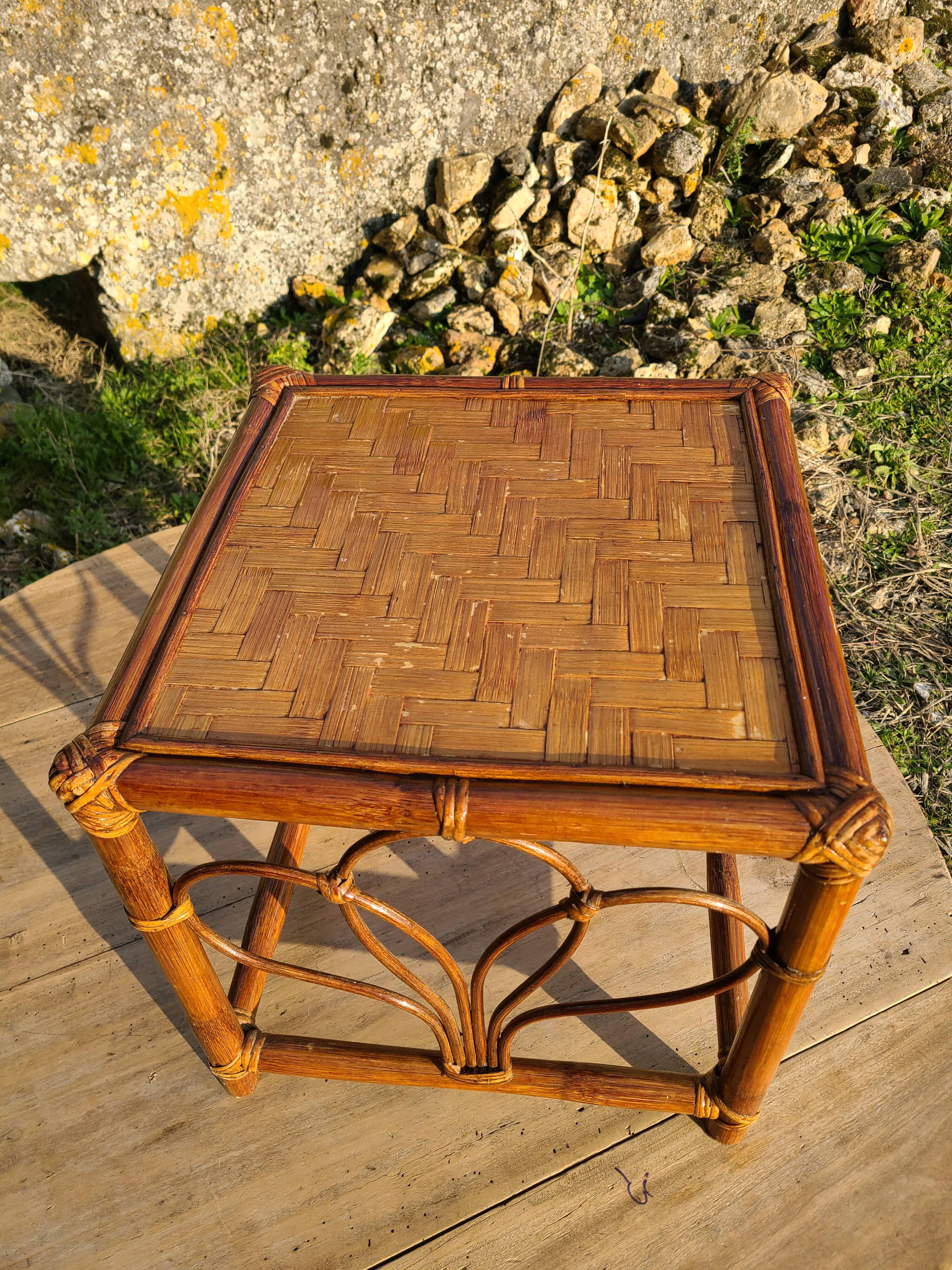 Vintage rattan sofa end