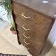 Chiffonnier vintage tiroirs inclinés