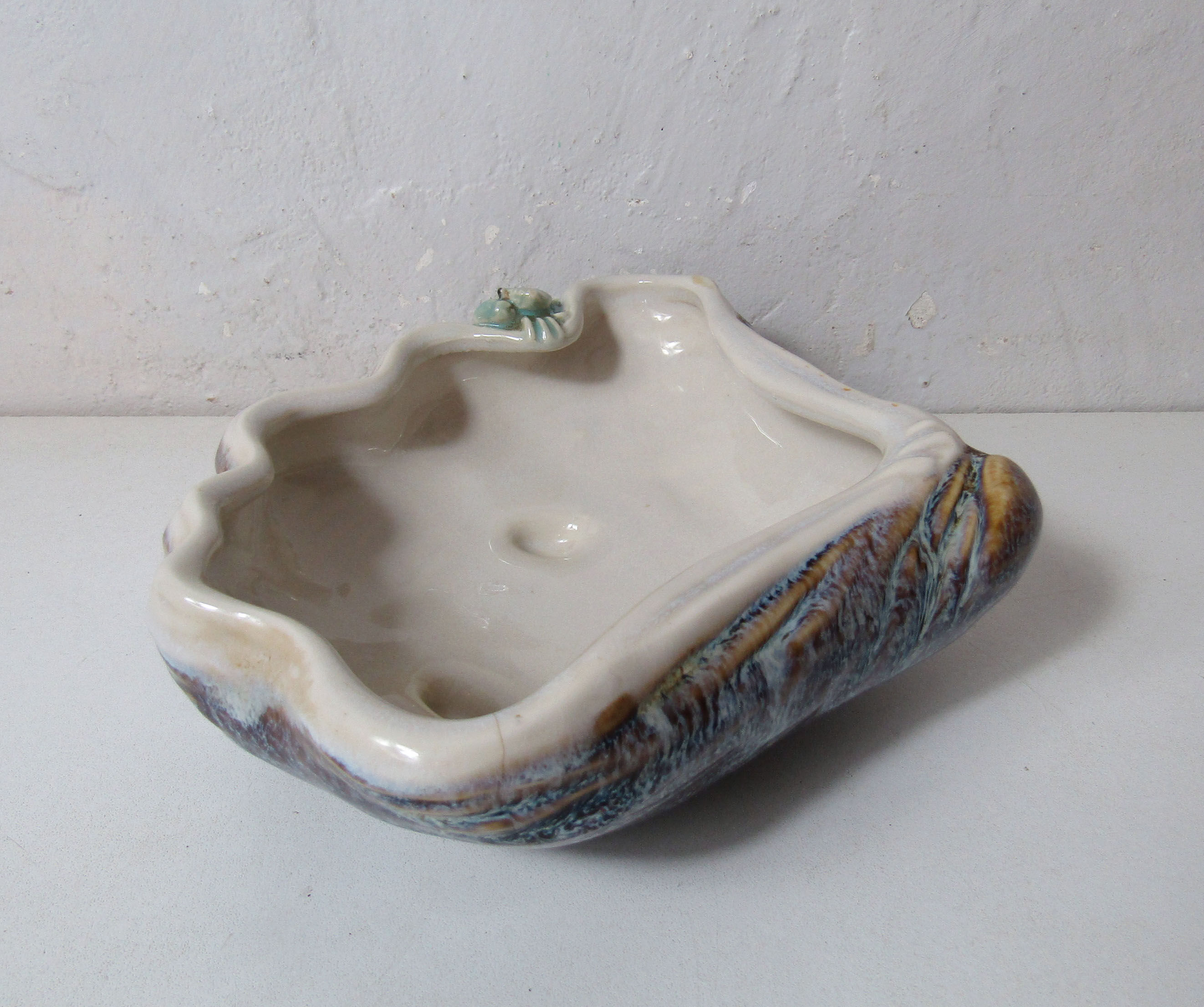 ceramic crab shell empty pocket