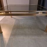 Table basse Guy Lefevre en laiton et verre