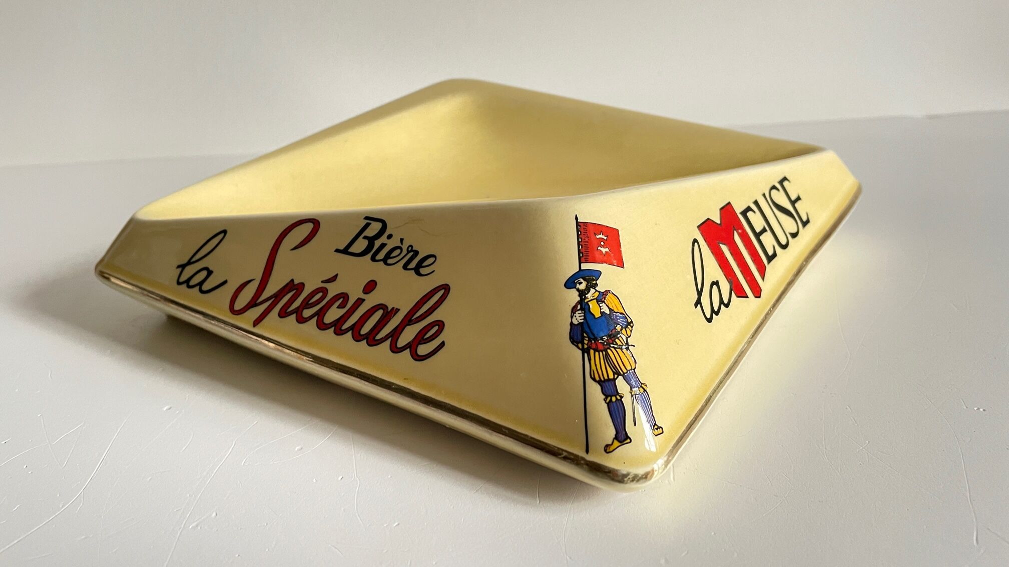 Vintage ceramic bistro ashtray