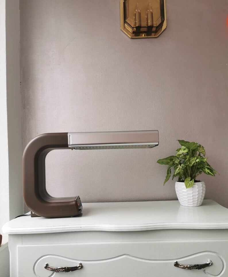 Knox Design 70s vintage plastic desk lamp