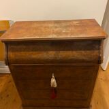 Meuble lavabo en bois et marbre / Commode