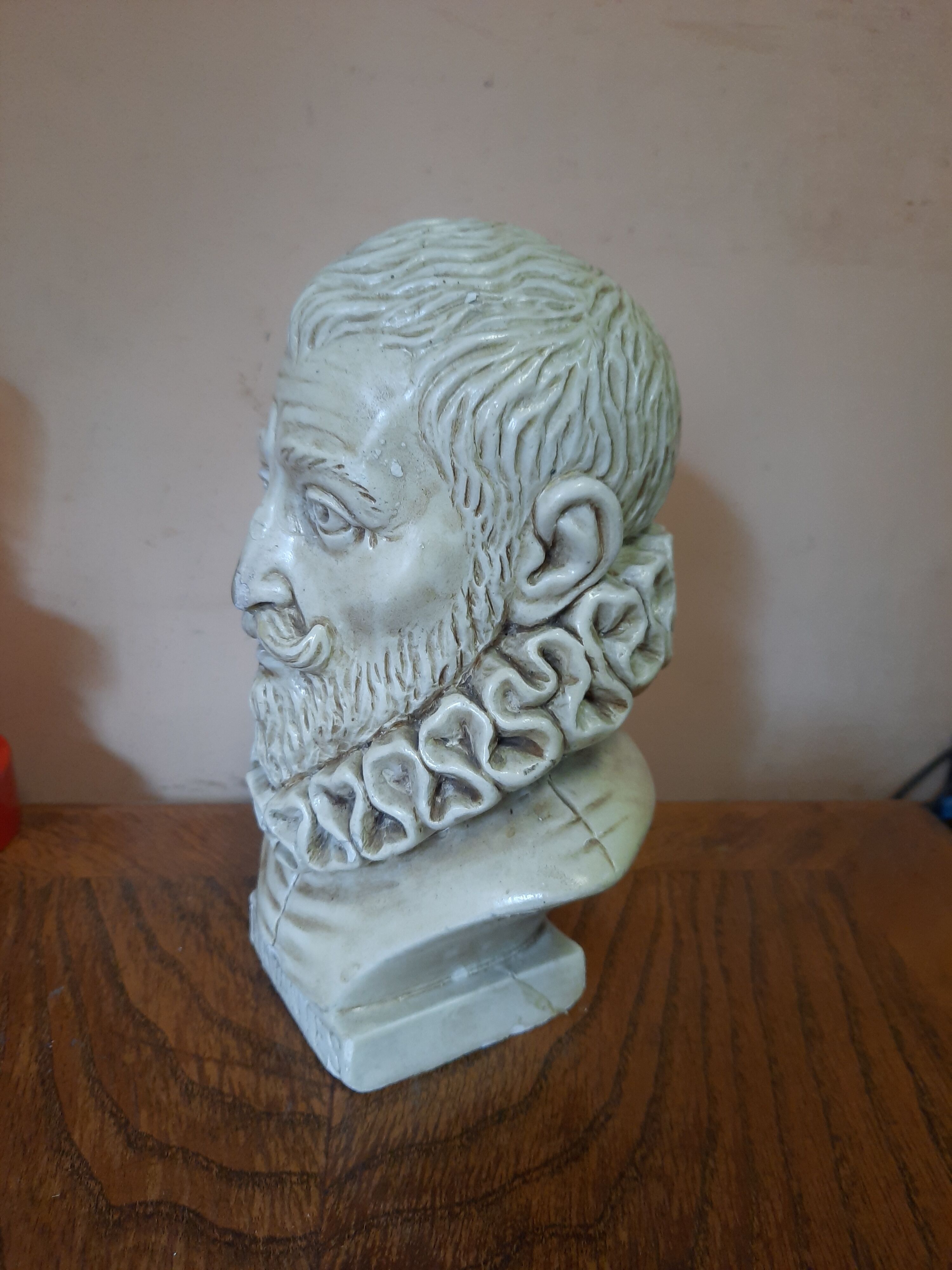 Buste de Cervantes