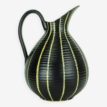 Pichet vase du milieu du siècle des années 1950, modèle no. 106-30 décor rayures jaunes