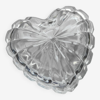 Heart-shaped glass box