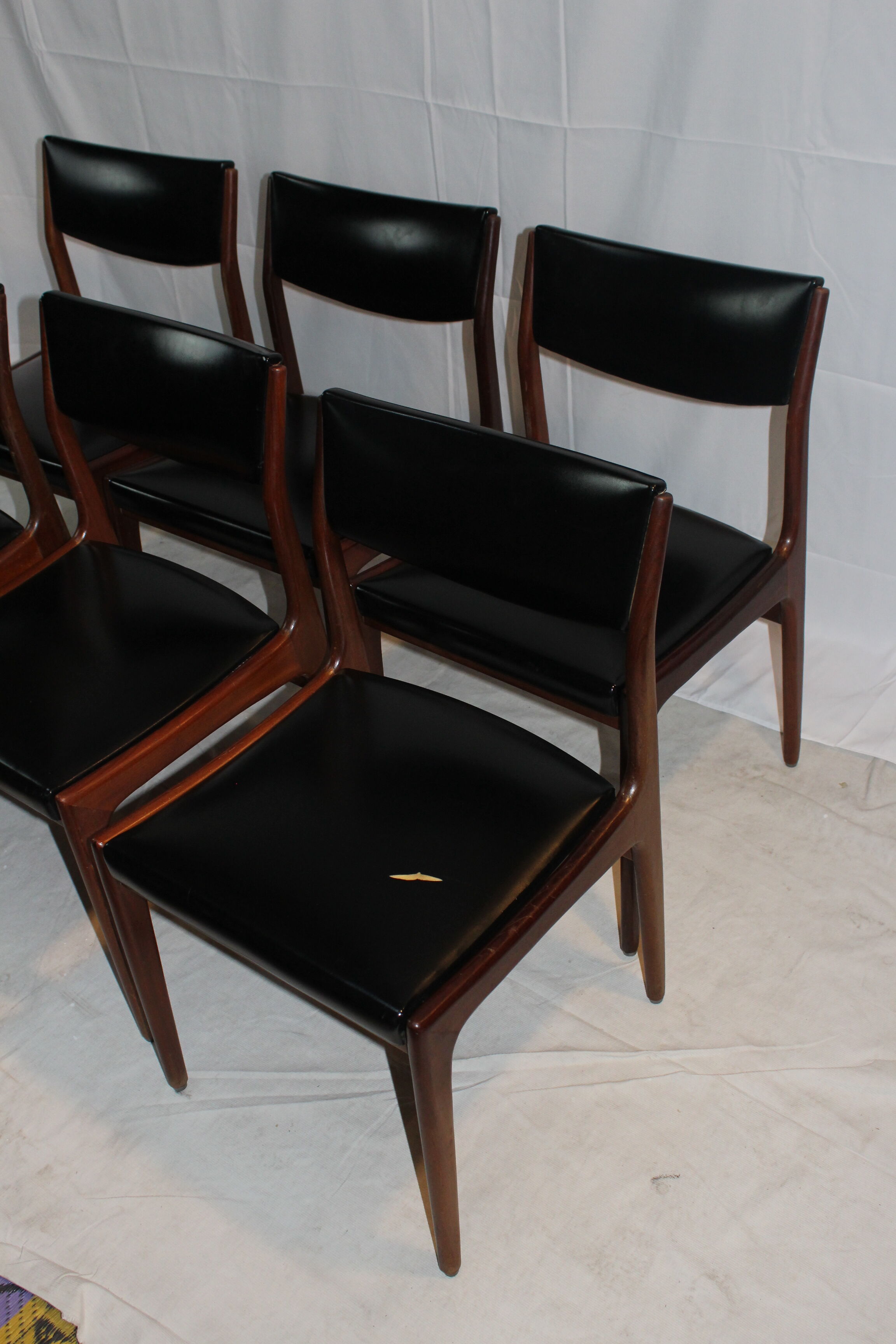 6 vintage scandinavian design chairs