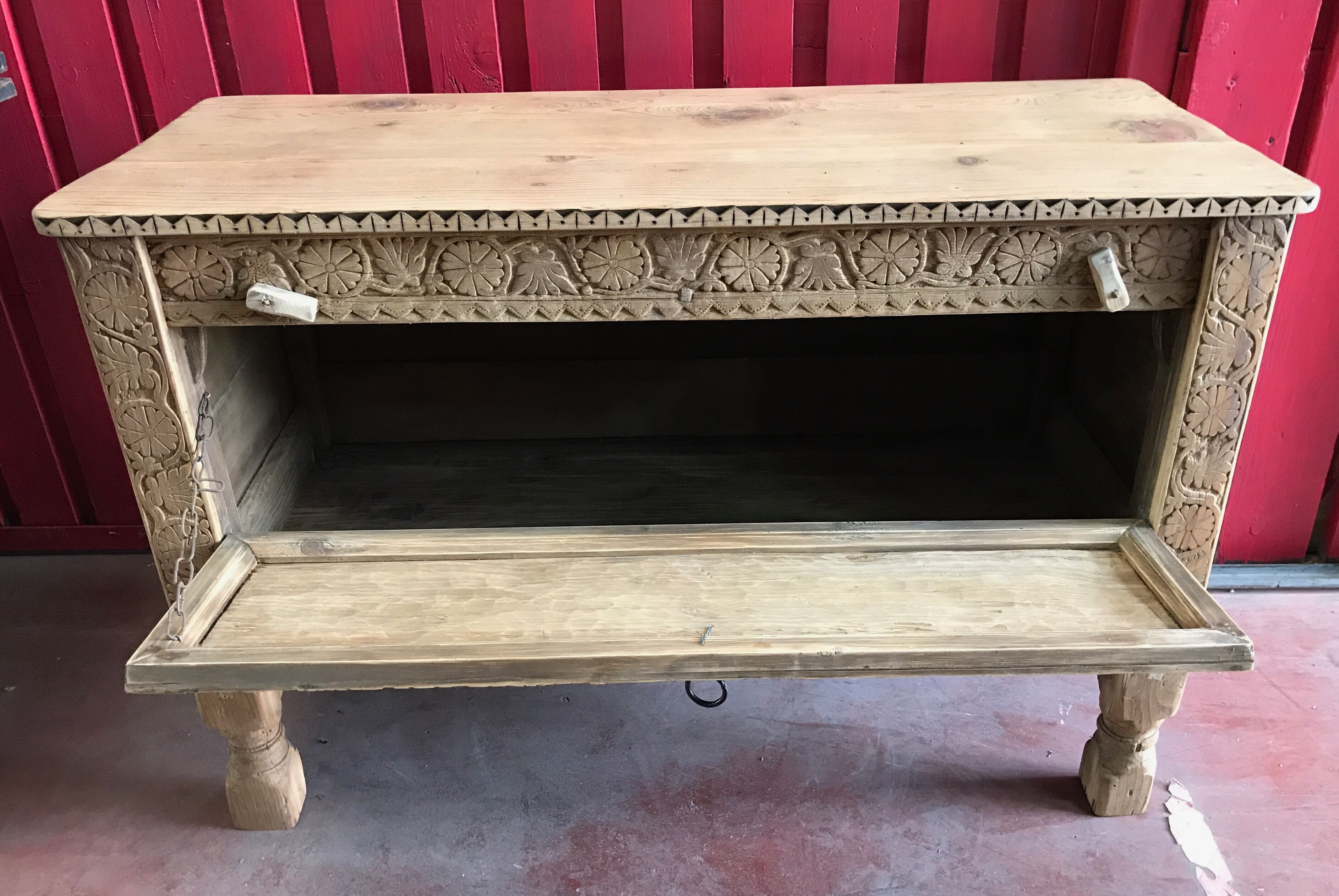 Cedarwood box, Pakistan