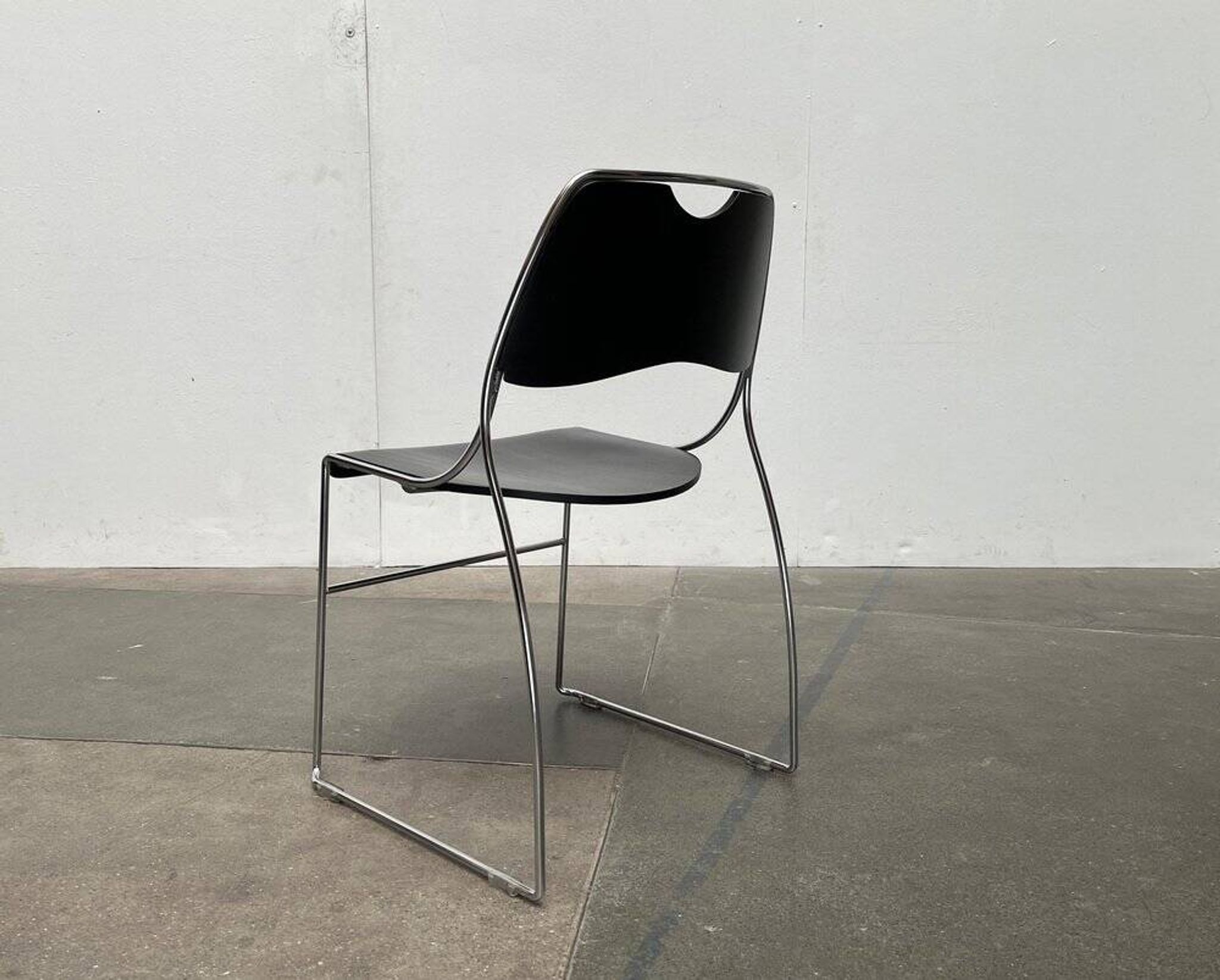 Set of minimalist postmodern stackable chairs, 1980s.
