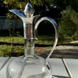 Wine carafe