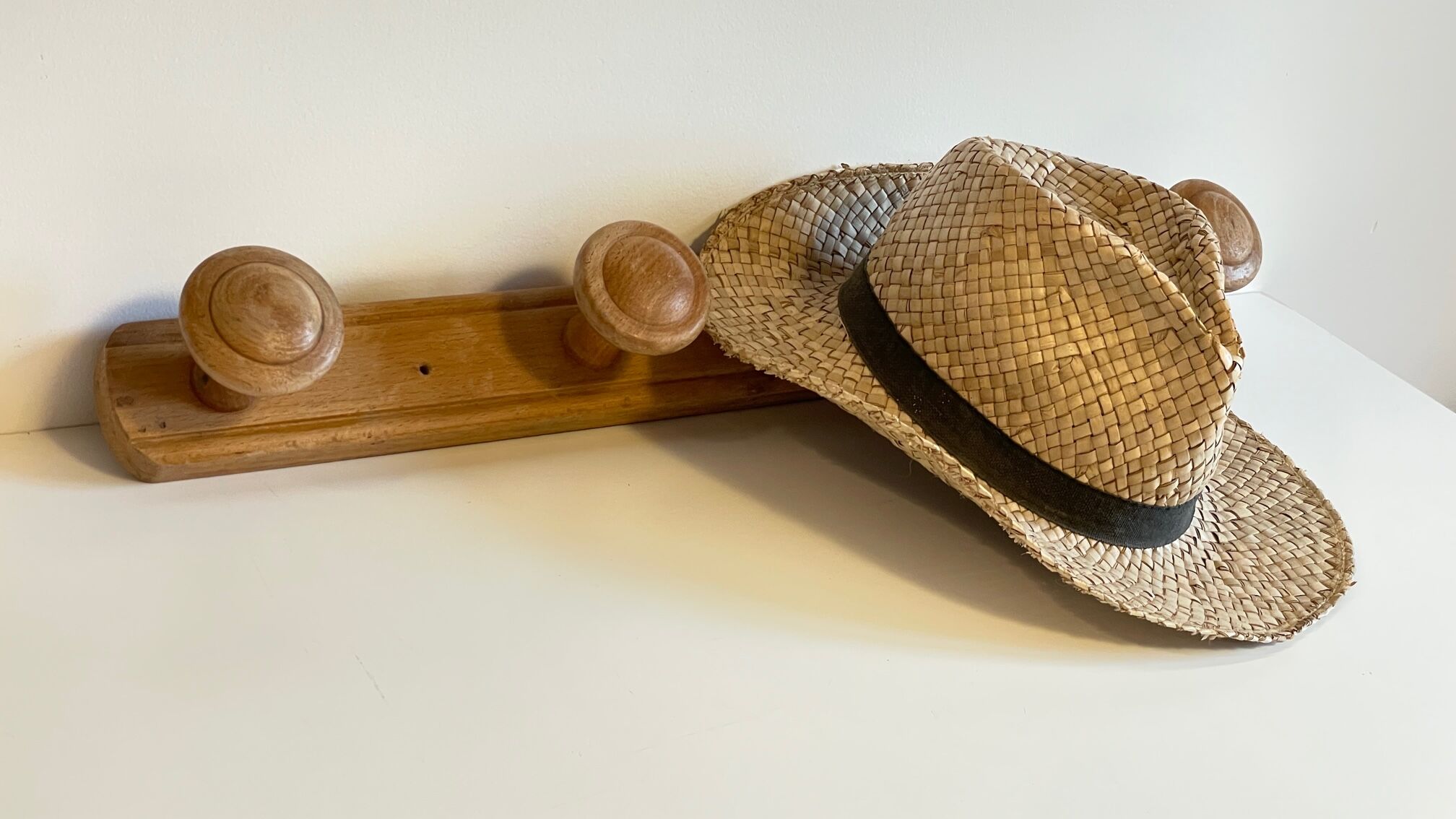 Wooden hooks years 30