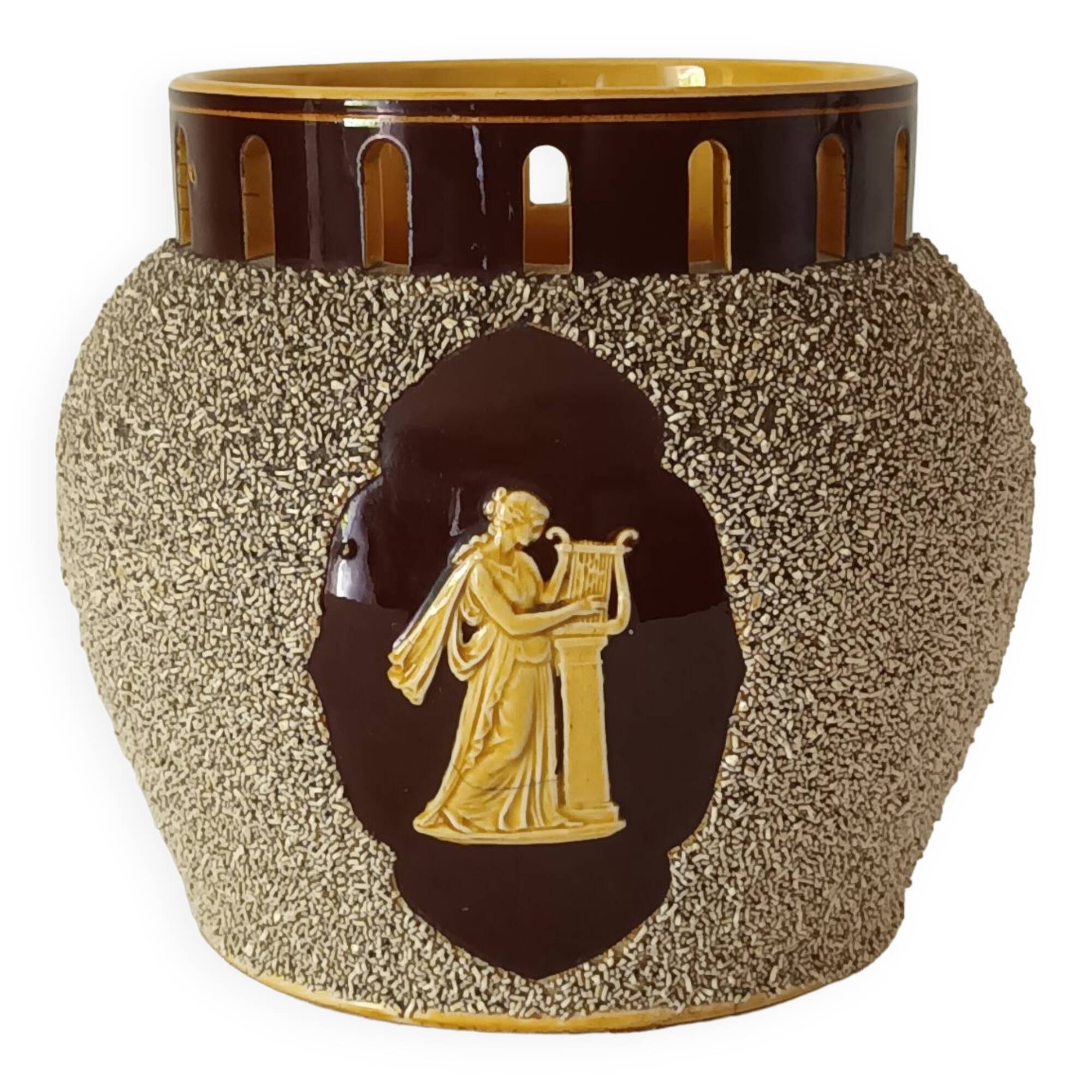 Round ceramic vase from the 1930s