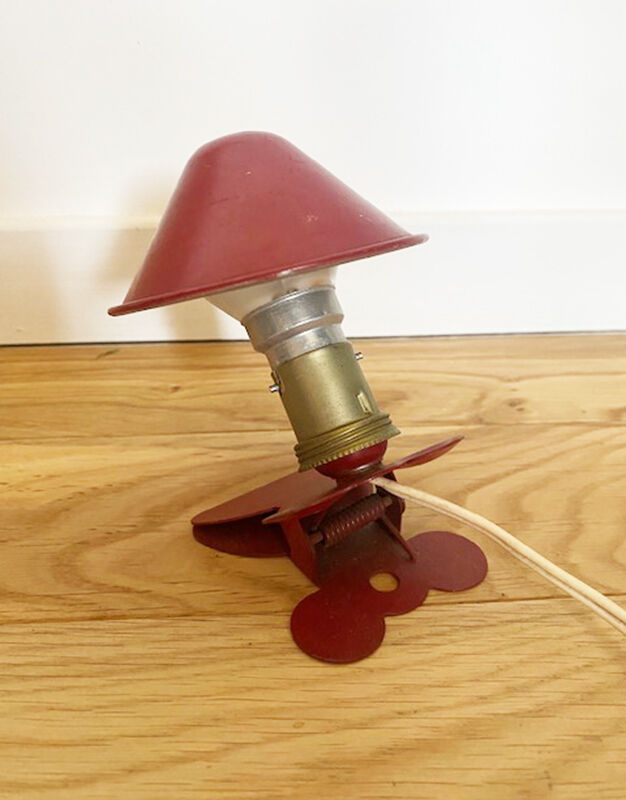 Mushroom lamp