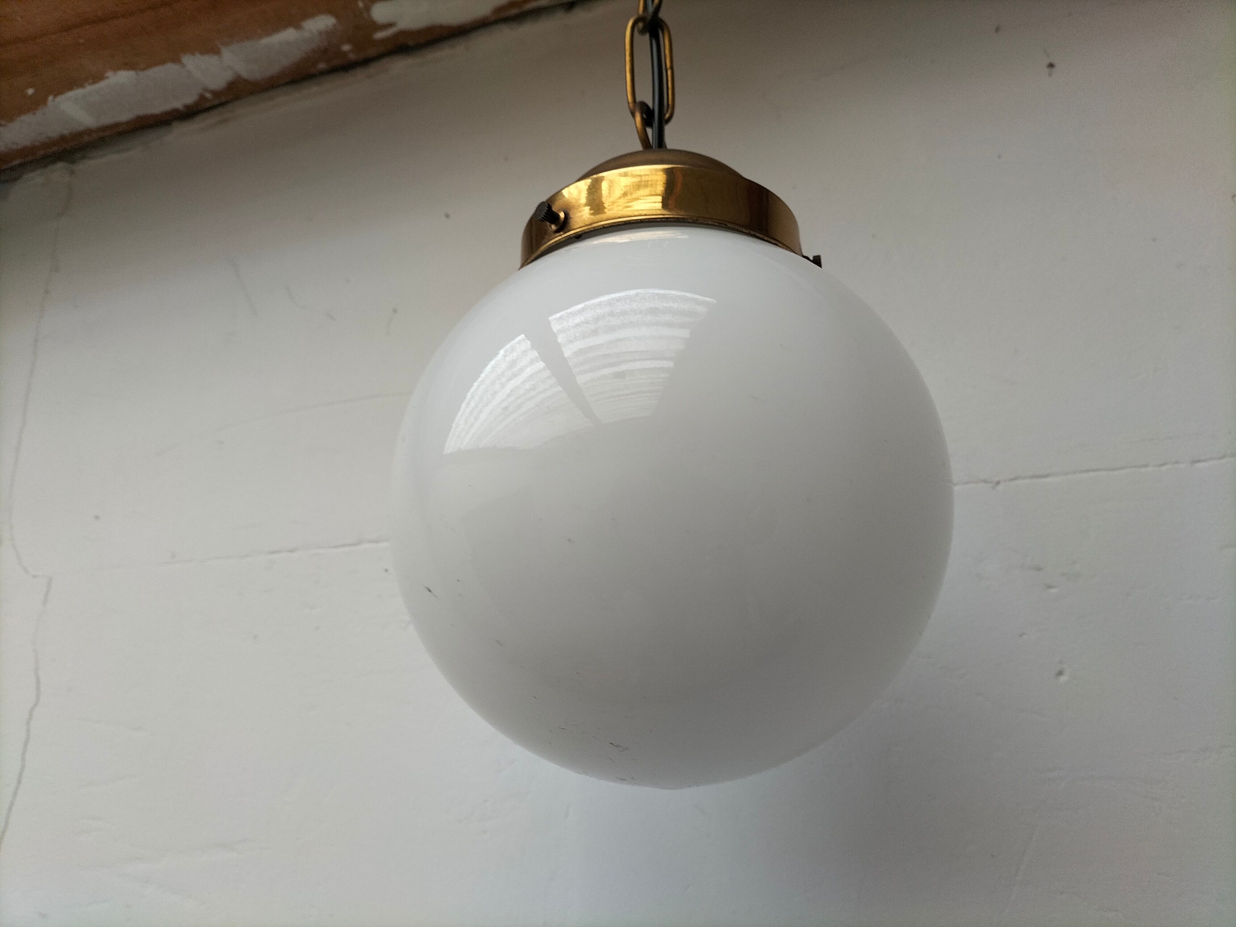 Opaline hanging lamp
