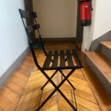 Set of chairs