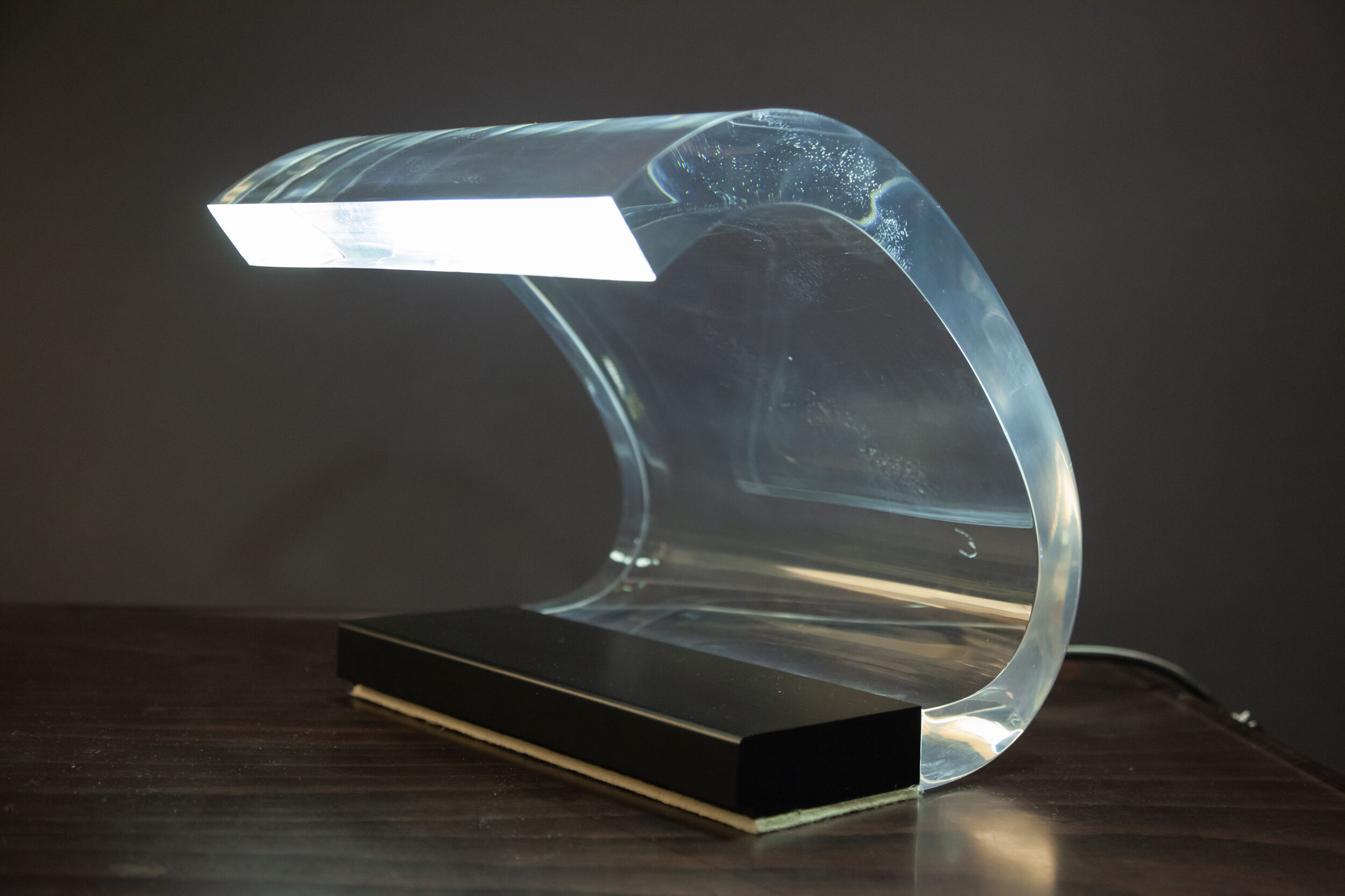 Joe Colombo's Acrilica lamp for Oluce