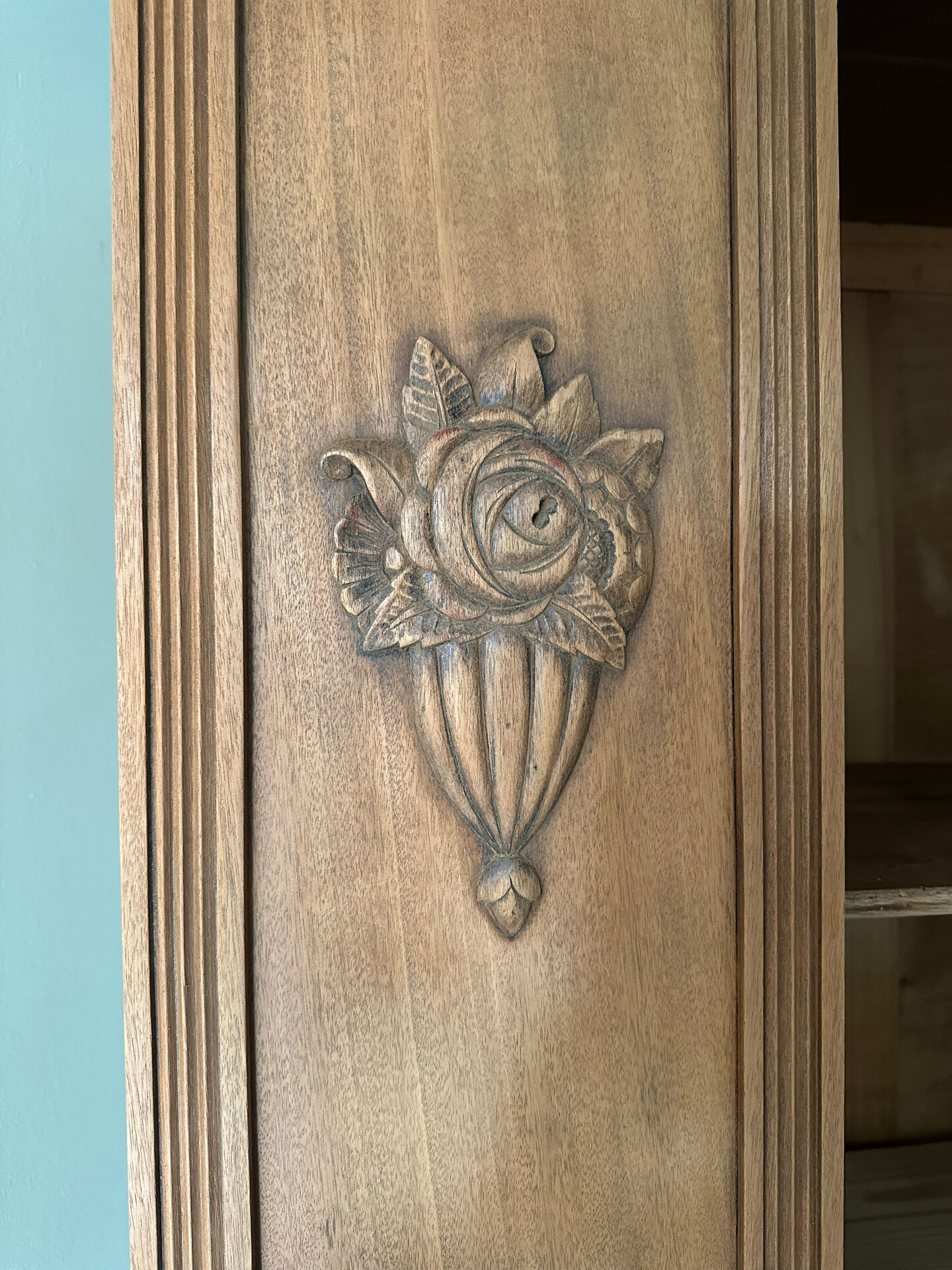 Romantic Art Deco wardrobe