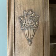 Armoire art déco romantique 