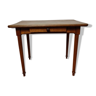 Coffee table / small desk