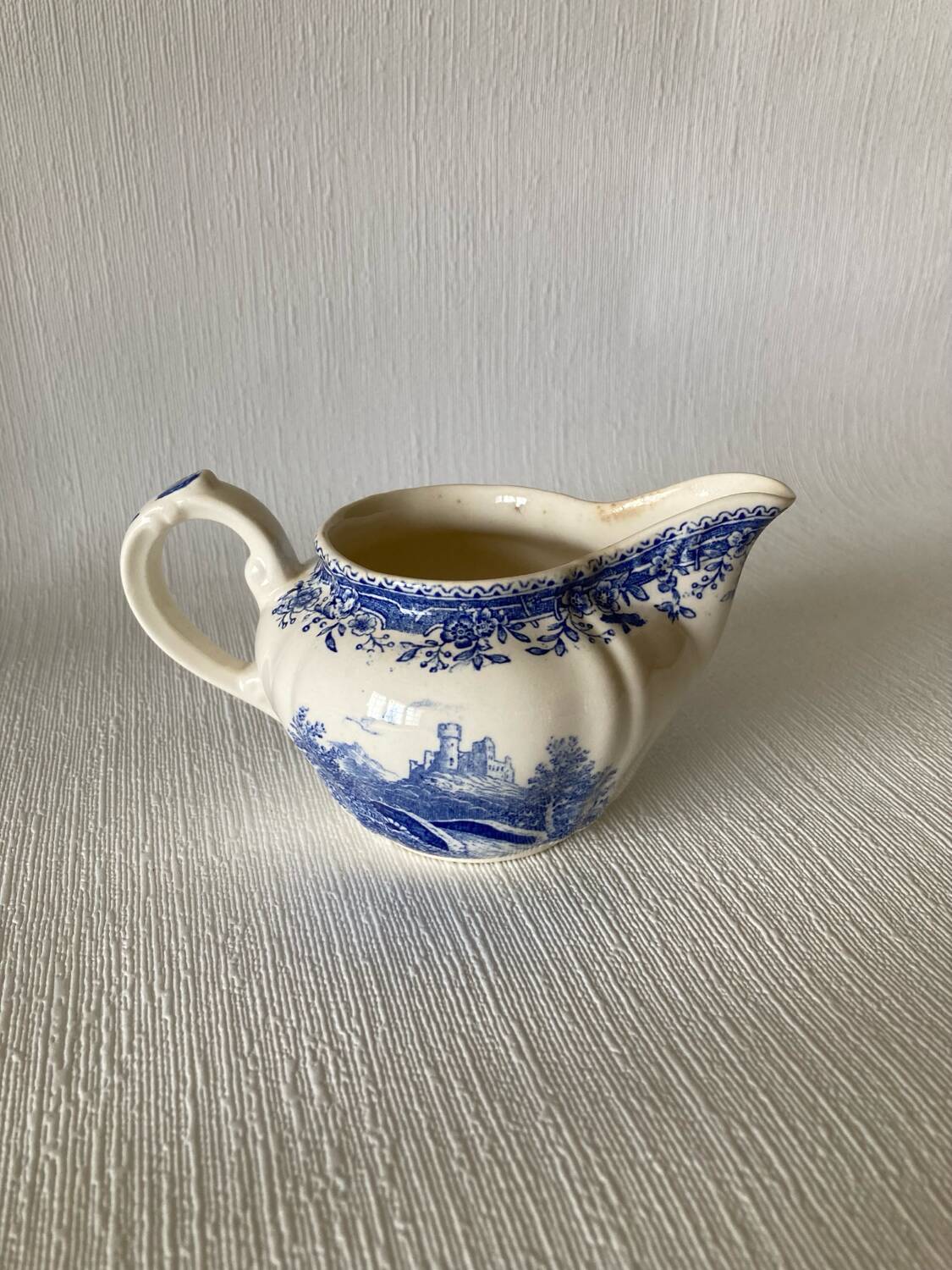 Small Villeroy and Boch Burgenland blue creamer