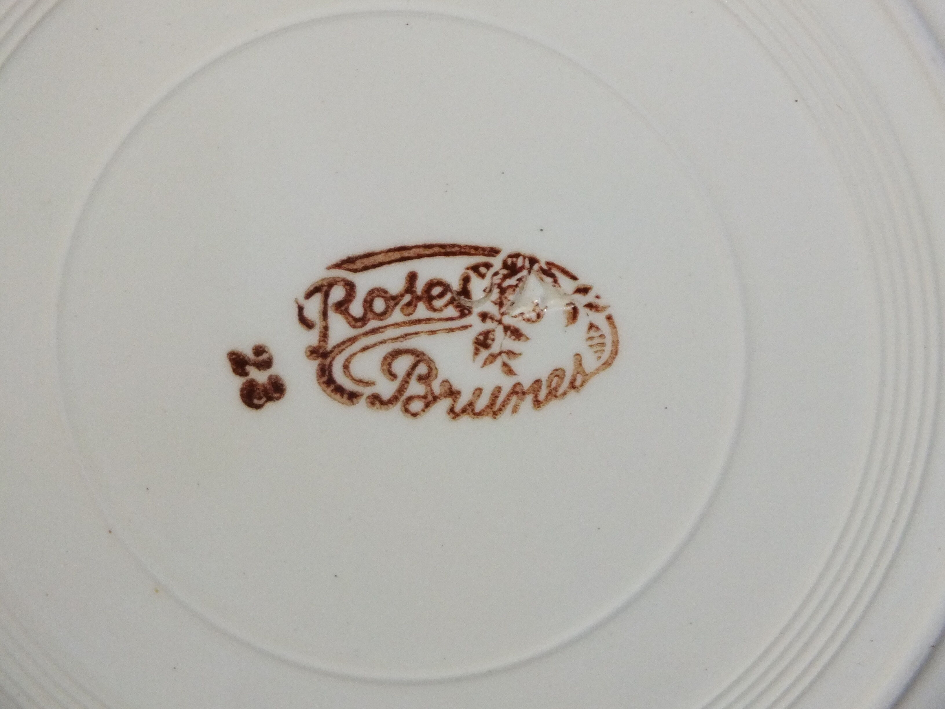 10 vintage flat plates - Brown Roses