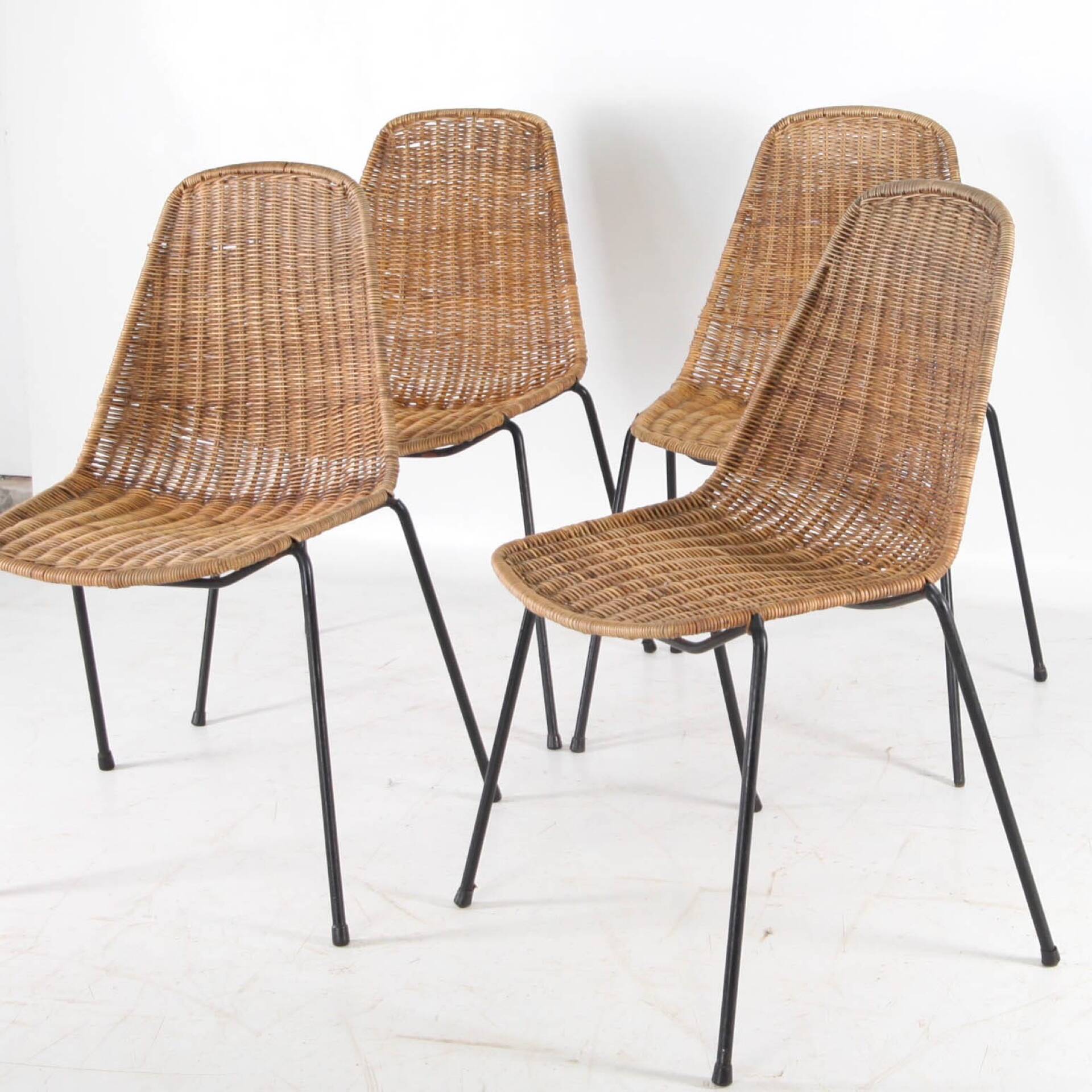 Set of 4 wicker and iron chairs