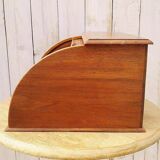 Desktop curtain mail storage, Oak