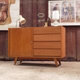 Buffet, U 458 by Jiri Jiroutek