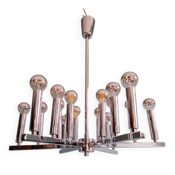 Chrome metal Space Age chandelier, 18 light points, 1970.