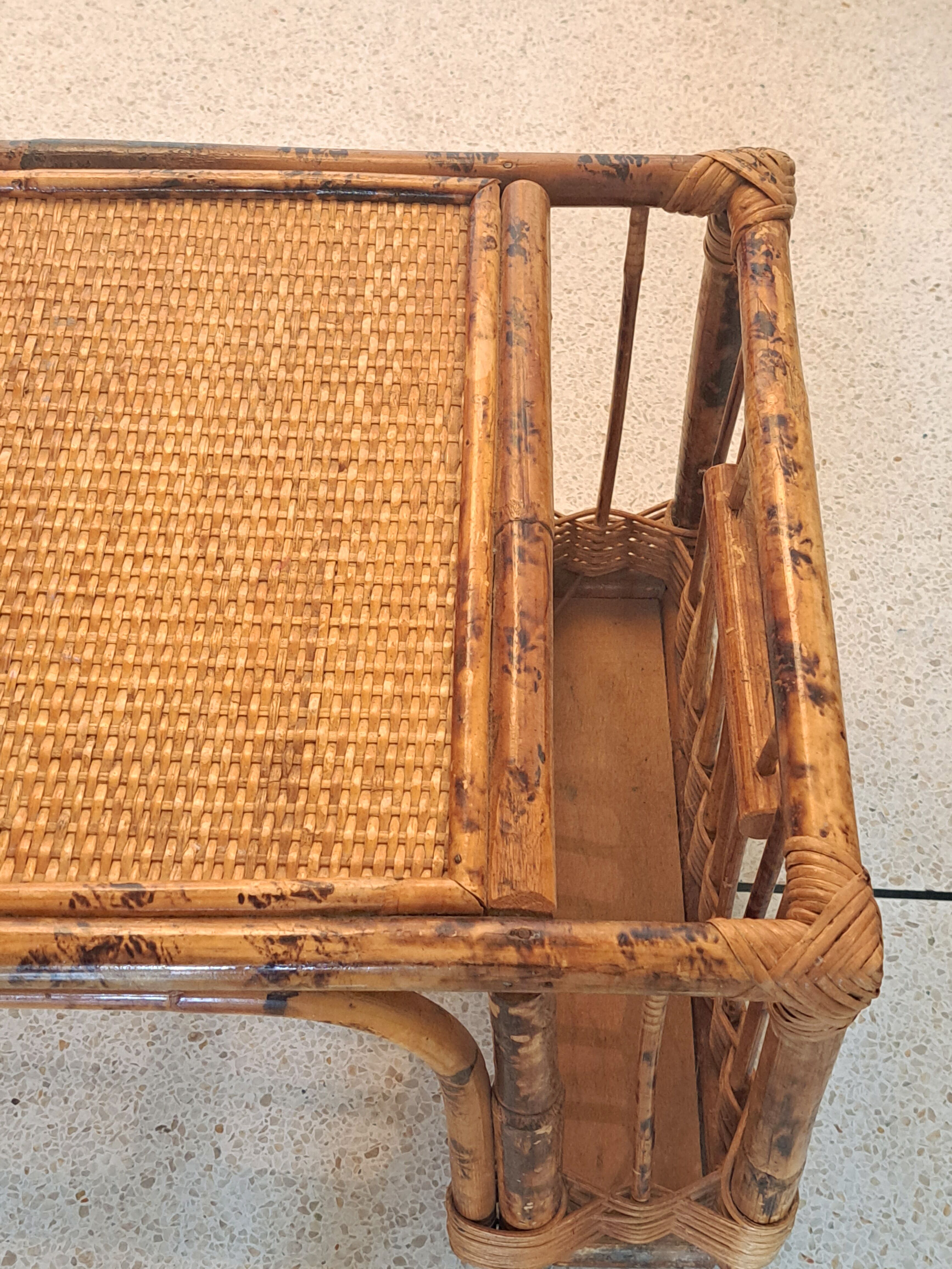 Rattan breakfast tray