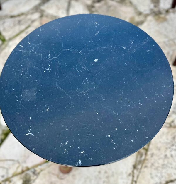 Guéridon Empire en Acajou et placage d’acajou. .