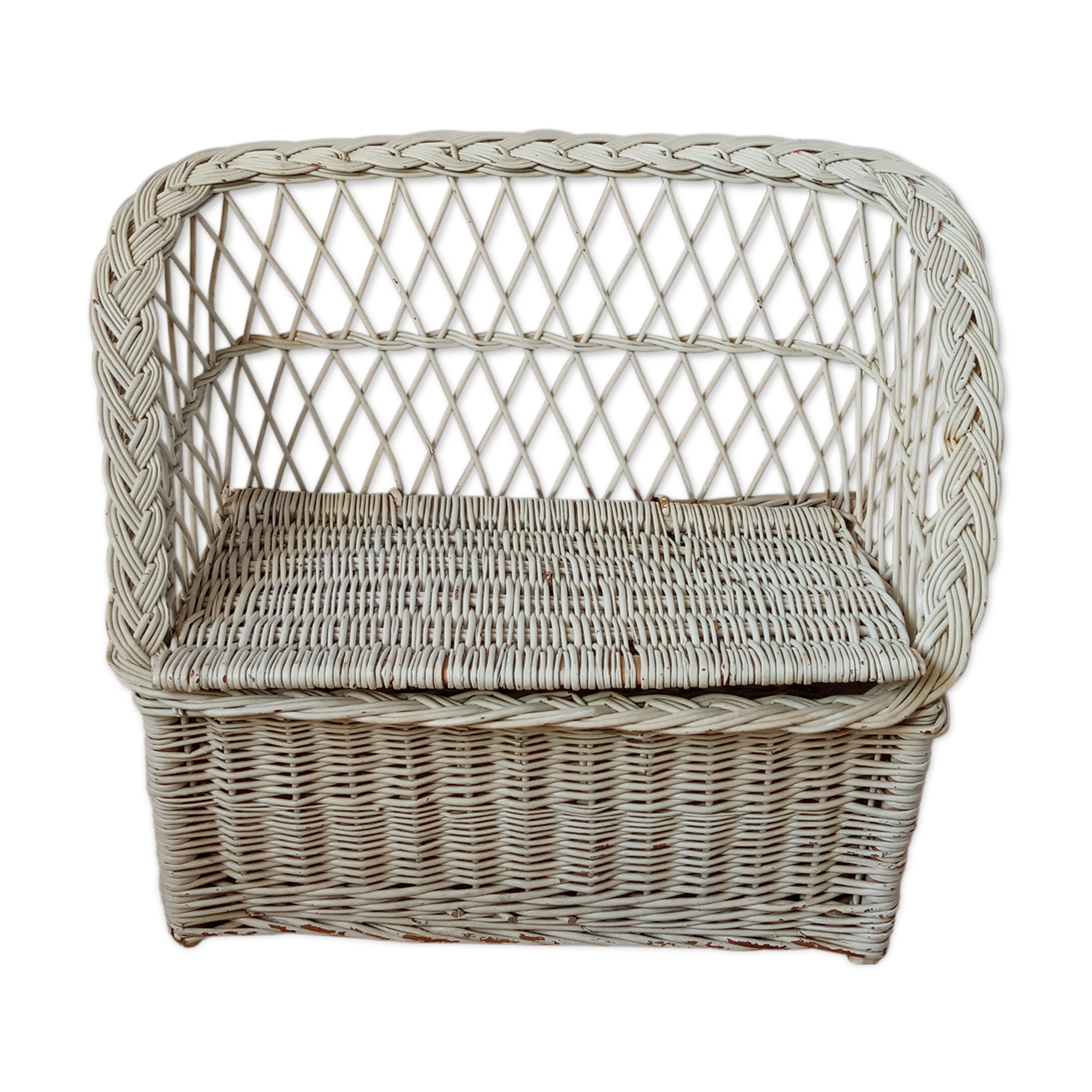 Bench rattan chest